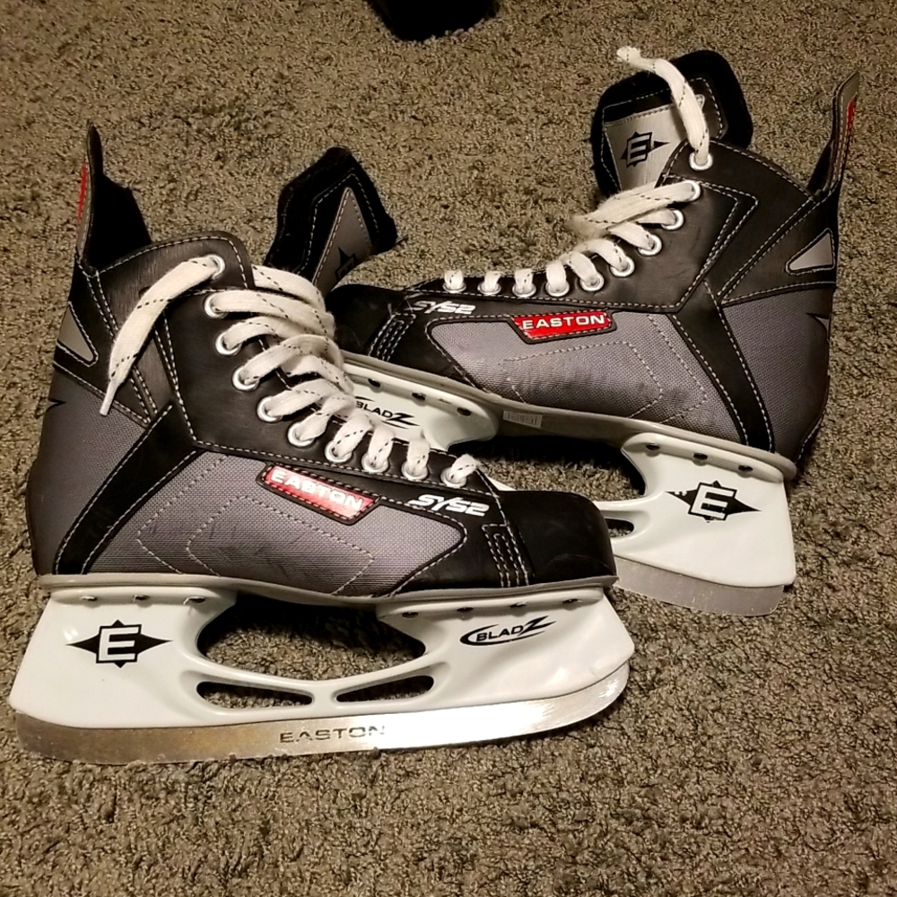 EASTON hockey shoes